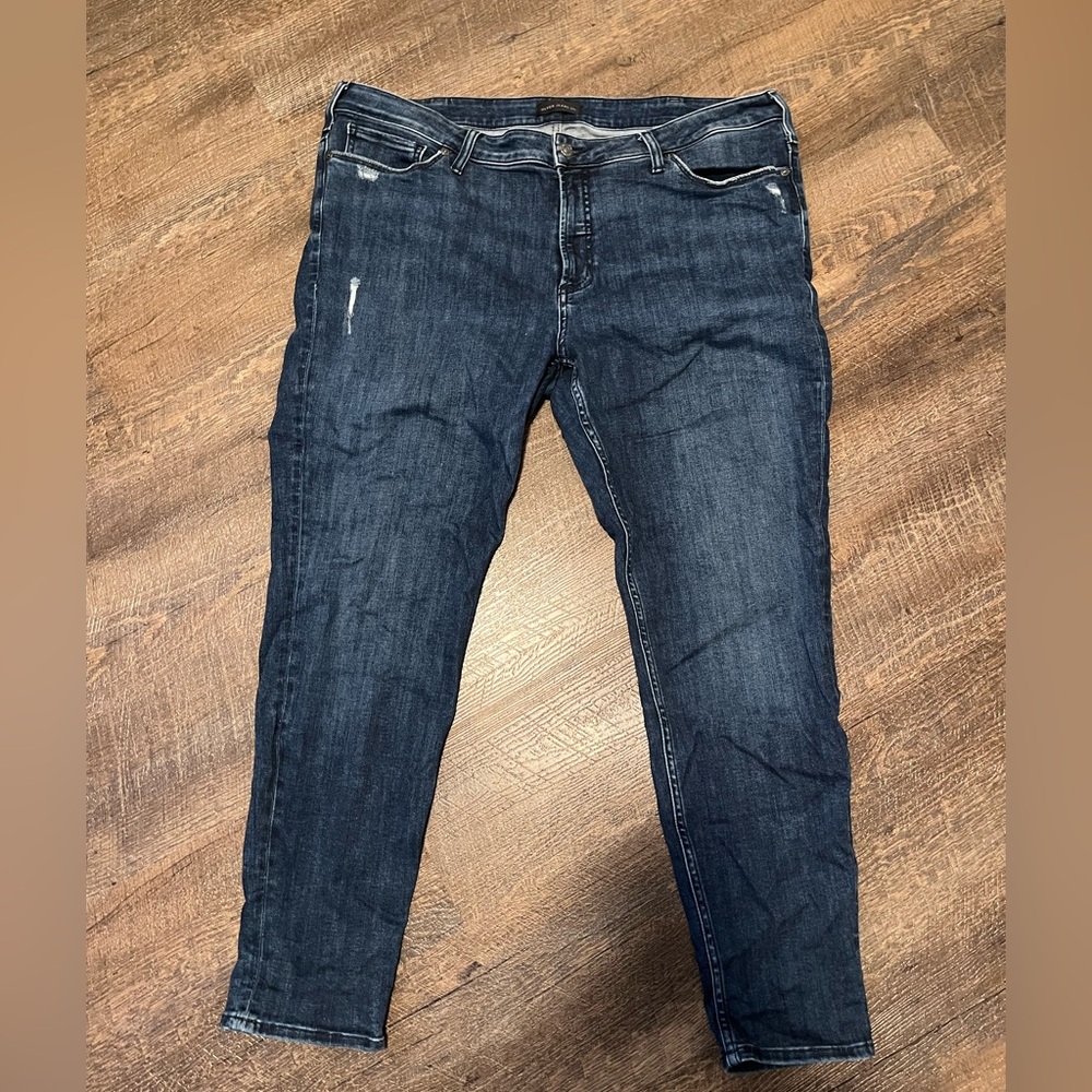 Skinny stretch denim